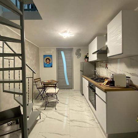 O Vascio E Maradona Apartman Nápoly Kültér fotó